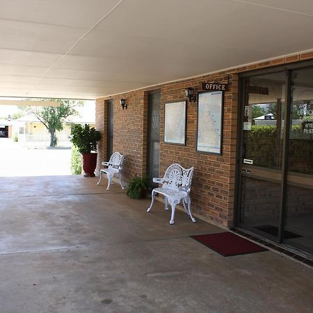 Mid Town Inn Narrabri Εξωτερικό φωτογραφία