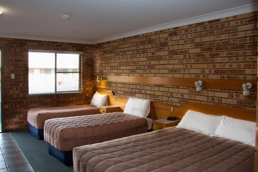 Mid Town Inn Narrabri Δωμάτιο φωτογραφία